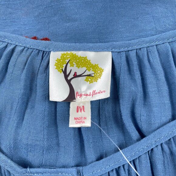 Fig & Flower Women's Top Medium Blue Floral 3/4 Sleeve Embroidered Button Front - Picture 10 of 11